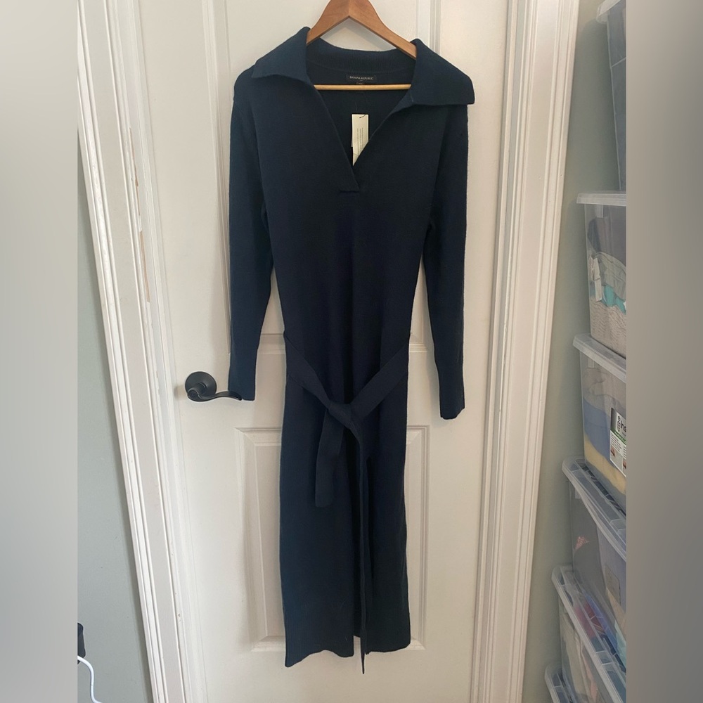 NWT Banana Republic Johnny Collar Navy Long-Sleeve Knit Dress with Self Tie
